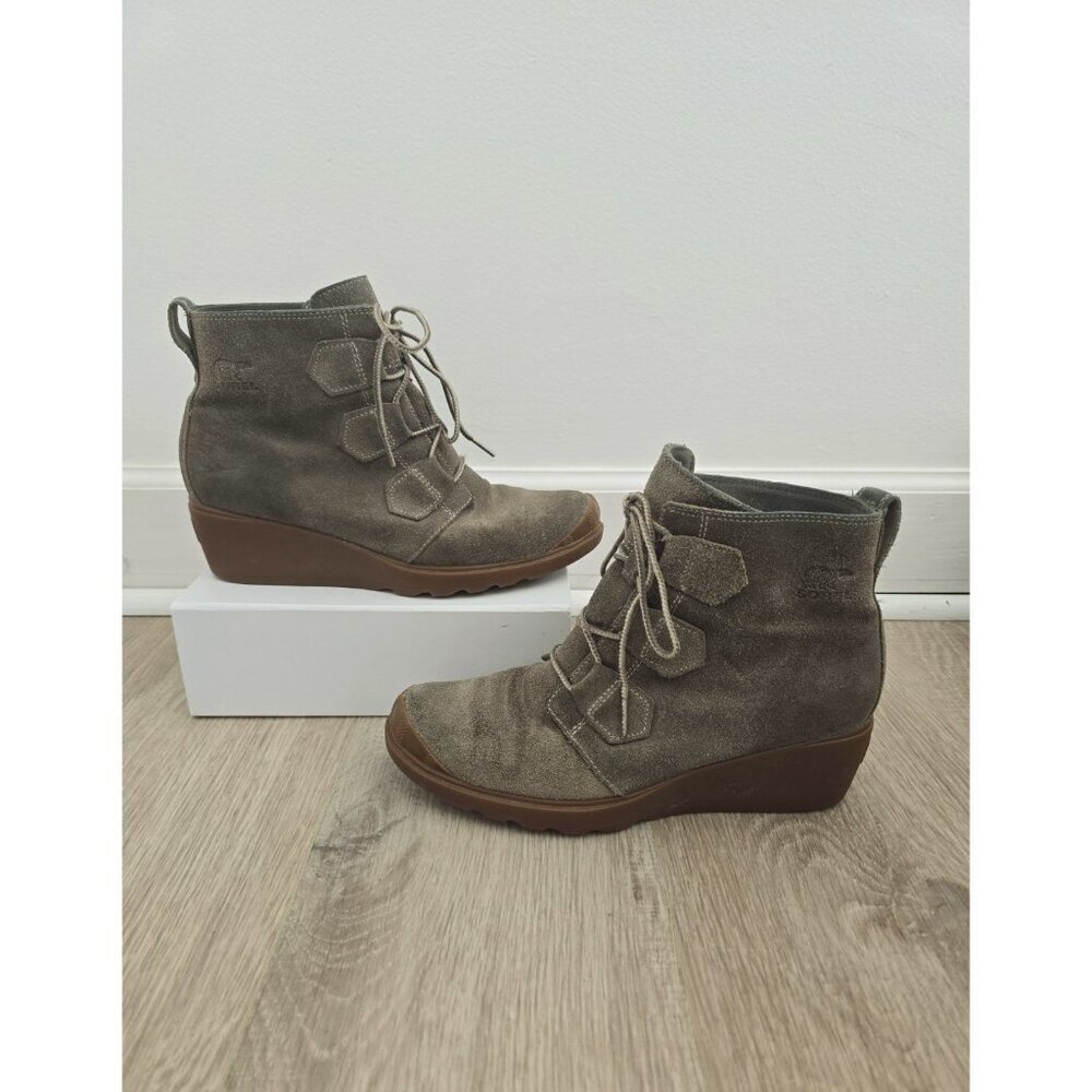 Sorel Toronto Olive Taupe Suede Leather Lace Up Wedge Above Ankle Boots 9.5